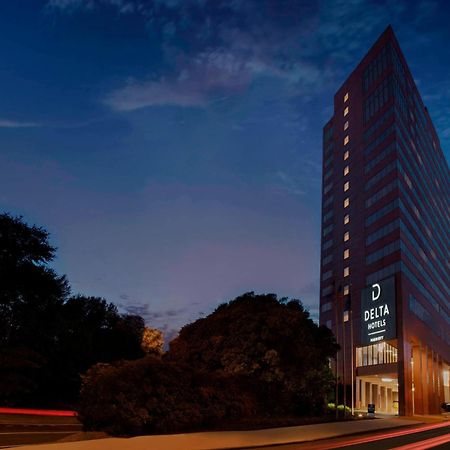 Delta Hotels By Marriott Richmond Downtown Екстер'єр фото
