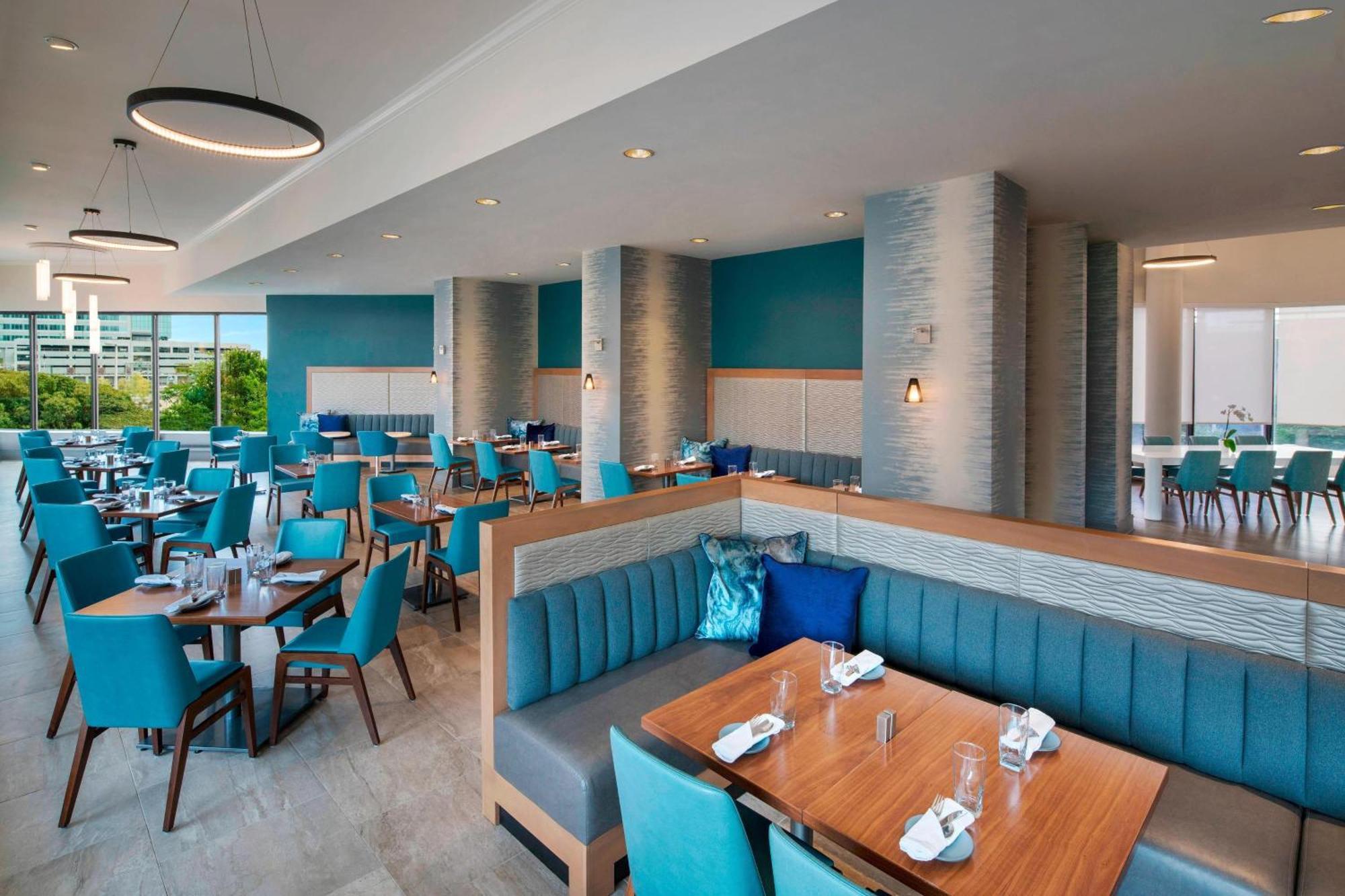 Delta Hotels By Marriott Richmond Downtown Екстер'єр фото